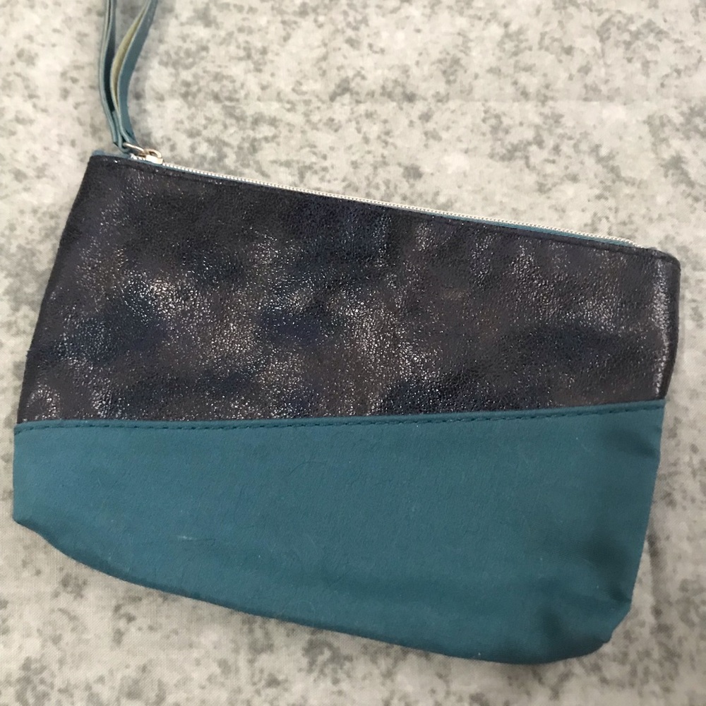 NWOT Ipsy Bag / Clutch